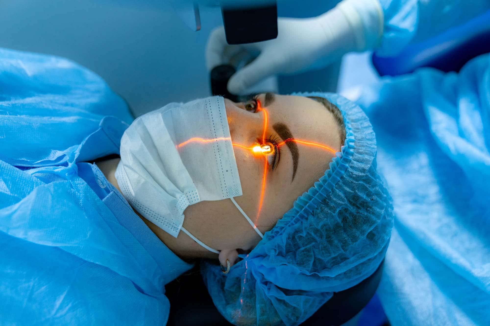 Le PresbyLASIK : Une Solution pour la Correction de la Presbytie